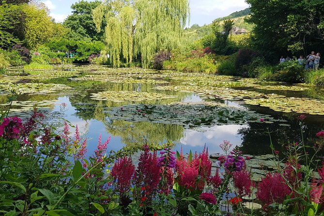 Giverny Half-Day Guided Tour from Paris - Comparing This Tour to Self-Guided Visits
