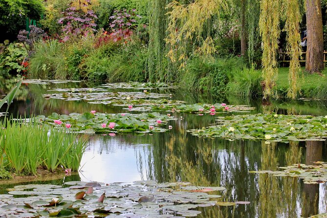 Giverny Half-day Small-group max. 7 people Trip from Paris - Value for Money and Included Services