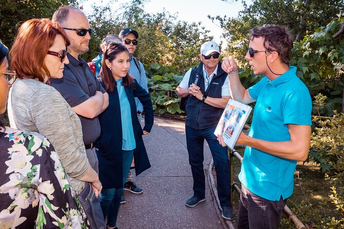 Giverny Monet's Garden & Auvers-sur-Oise with Van Gogh House Full Day From Paris - Giverny: Monet’s Gardens and His Home