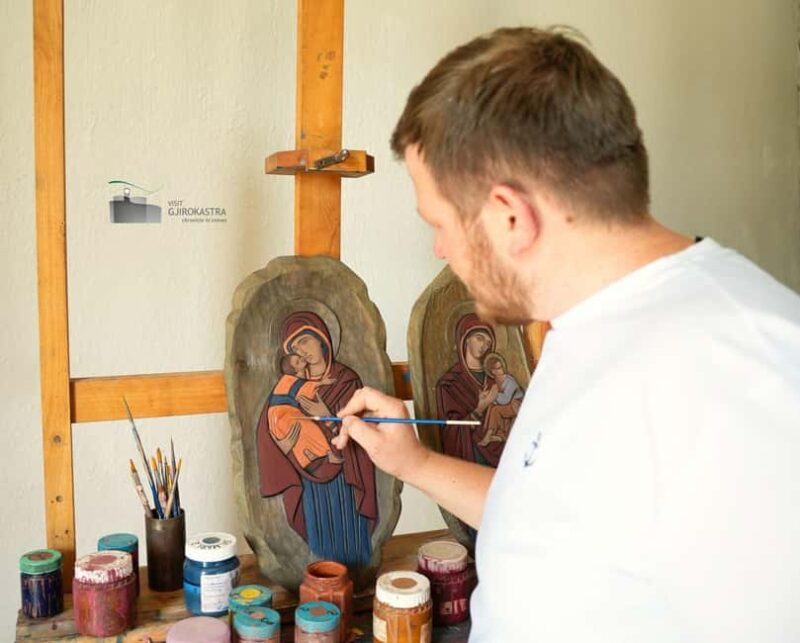 Gjirokastra: Byzantine Iconography and Wood Carving Class - The Significance of Byzantine Iconography and Wood Carving