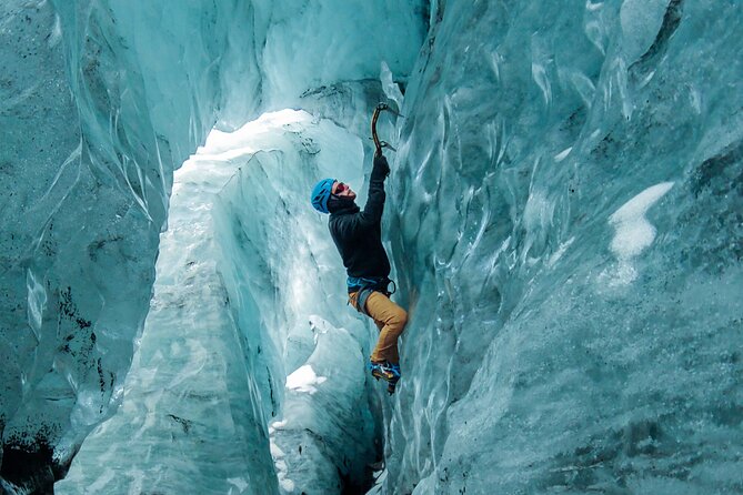 Glacier Adventure at Sólheimajökull Private Tour - Returning to the Starting Point: Gear Collection and Safety Check