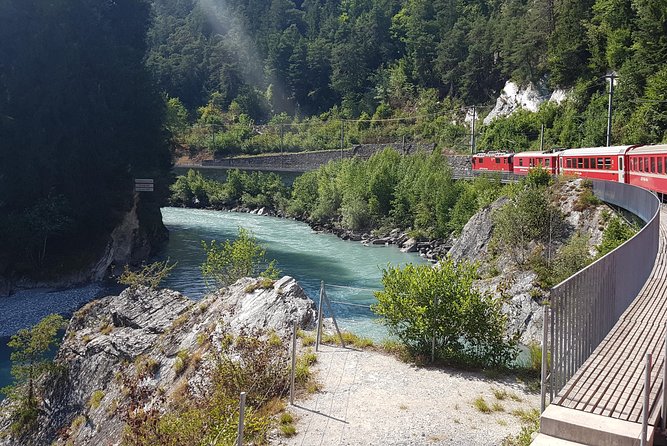Glacier Express Panoramic Train Round Trip in one Day Private Tour from Basel - The Scenic Route from Lake Zurich to Bern