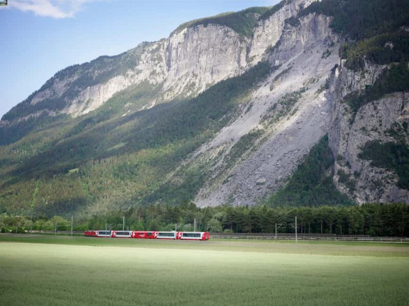 Glacier Express: Scenic routes between St. Moritz & Zermatt - Comparing the Glacier Express to Other Swiss Scenic Train Tours