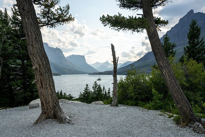 Glacier National Park Self-Guided Driving Audio Tour - Waterfalls and Glacier Overlooks