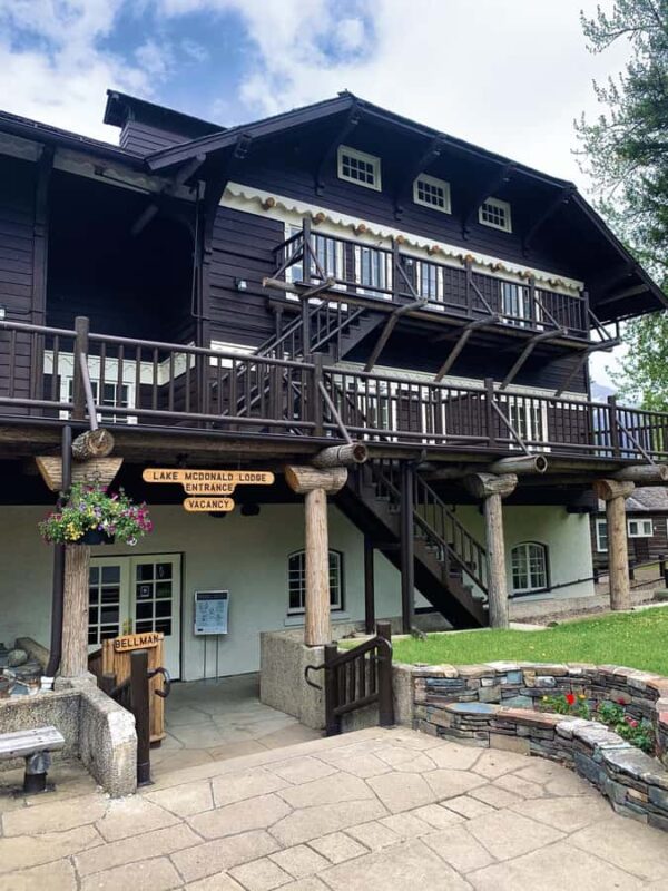 Glacier Park Privat Experience in Luxurious SUV Customizable - Optional Add-ons for a Personalized Day in Montana