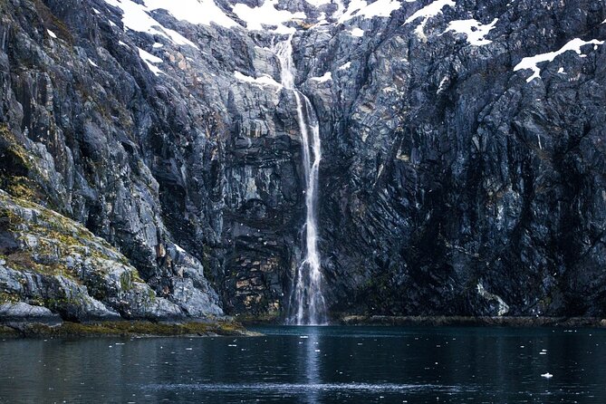 Glacier Quest Cruise and Coach Package - Key Points