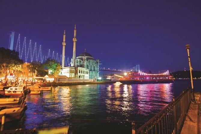 Glamorous Bosphorus (Istanbul Dinner Cruise - Stage Front Table) - What Sets This Tour Apart