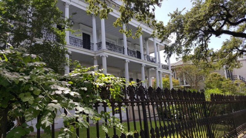 Glamorous Garden District Tour - Movie and TV Show Filming Locations in the Neighborhood