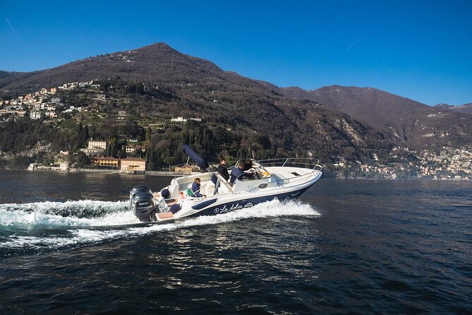 Glamour tour (3 H) boat Eolo - Visiting Comacina Island and Its Historical Charm