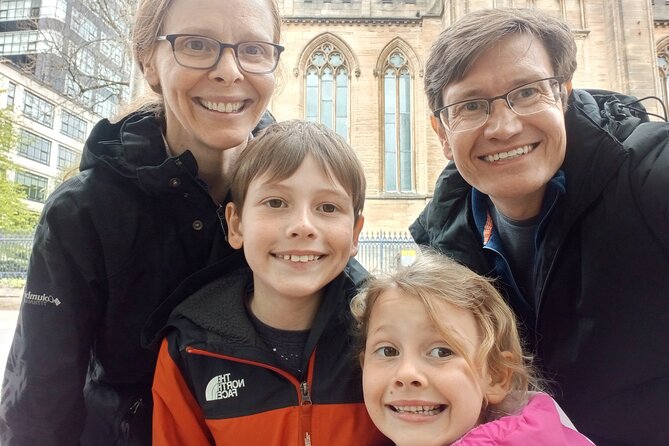 Glasgow Ghost Hunt: The Soul That Got Away Exploration Game - Buchanan Street’s Architectural and Shopping Marvels