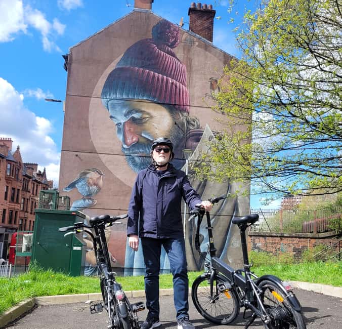 Glasgow: Glasgow: Group Tour on Ebike and Local Distillery! - The Group Experience and Guide Style