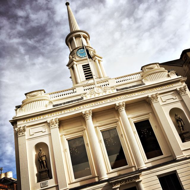 Glasgow in a Day: Private Sightseeing Tour from Edinburgh - Walking Through Historic Glasgow University