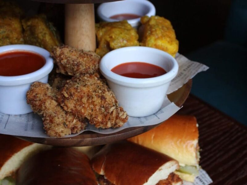 Glasgow: Kentuck-Tea, A twist on afternoon tea - Sampling Savory Bites: From Halloumi to Pulled Pork