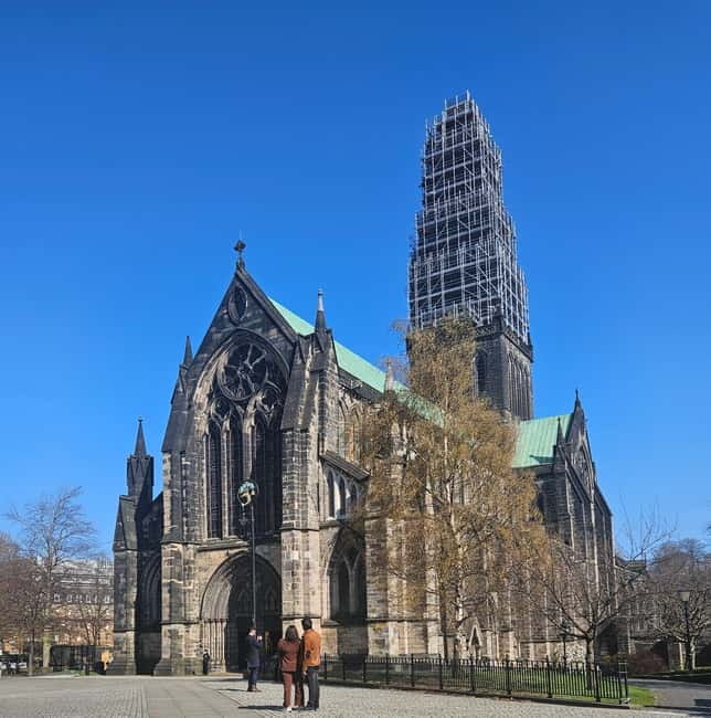 Glasgow: Merchant City Food Tour (city centre) - Barras Market: A Local Market Experience