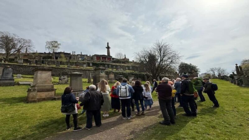 Glasgow Necropolis: Small Group Tour with Local Guide - Exploring the Iconic Necropolis Gates and Bridge of Sighs