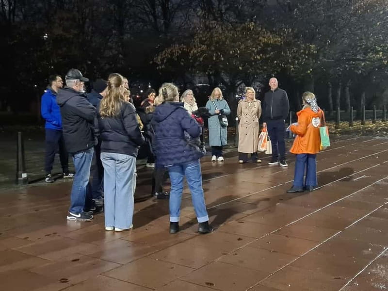 Glasgow: Private Dark Side Tour - The Tolbooth Steeple and Trongate’s Ghostly Legend