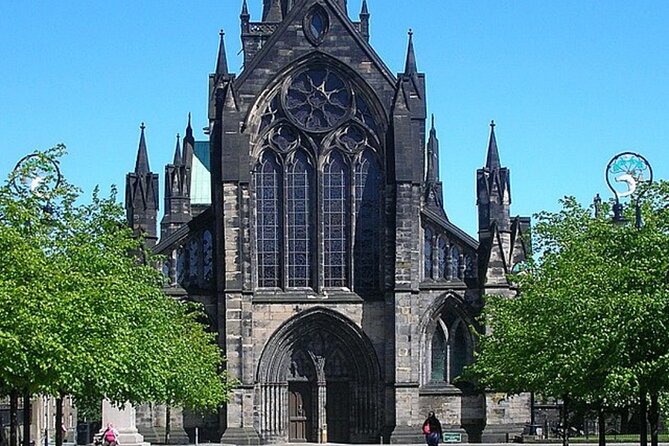 Glasgow Private Self-Guided Tour - Visiting the Glasgow Necropolis: A Glimpse into Victorian Glasgow