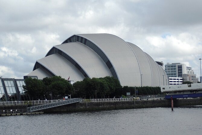 Glasgow Private Walking tour with a Professional Guide - Starting at George Square, the Heart of Glasgow