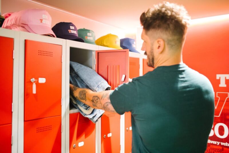 Glasgow: Tennents Brewery Guided Tour and Free Pint - Accessibility and Physical Requirements