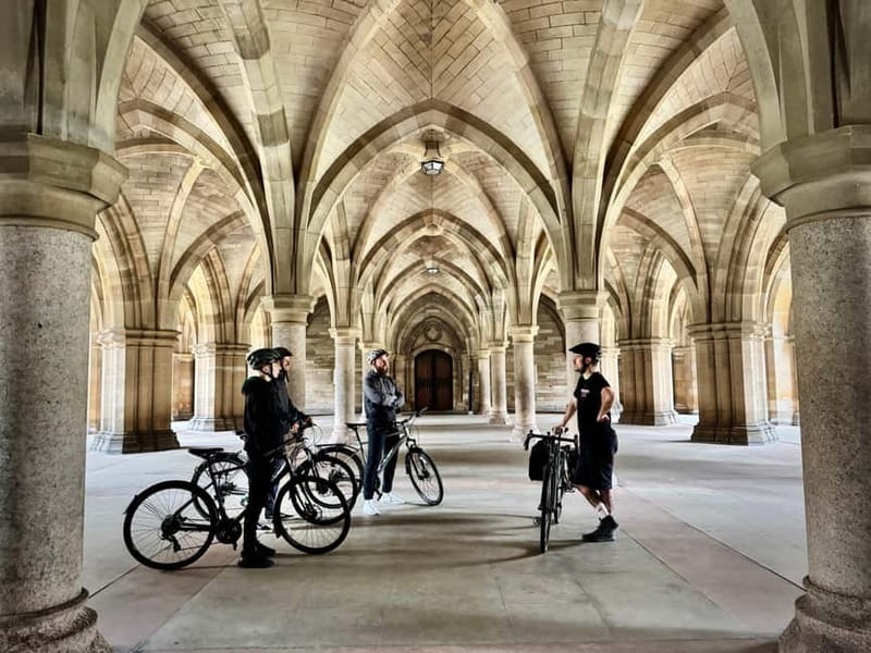 Glasgow: The Essential Glasgow Bike & E Bike Tour - The Route Features Stunning Vistas and Street Art