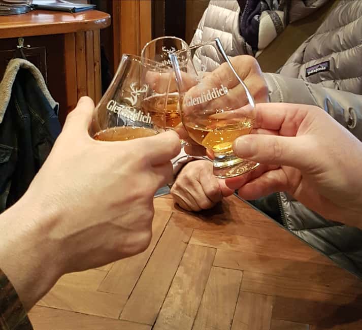Glasgow: Walking Food Tour with Drinks - Food Tastings at Local Shops and Bars