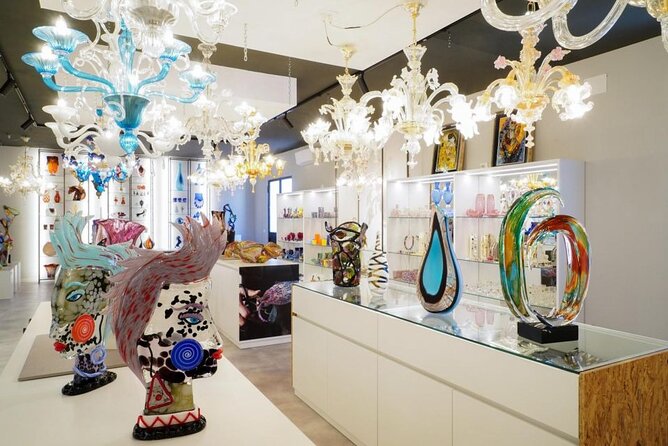 Glass Blowing Show Visit Murano Glass Factory and Showroom OMG - Comparing the Value of This Murano Glass Tour