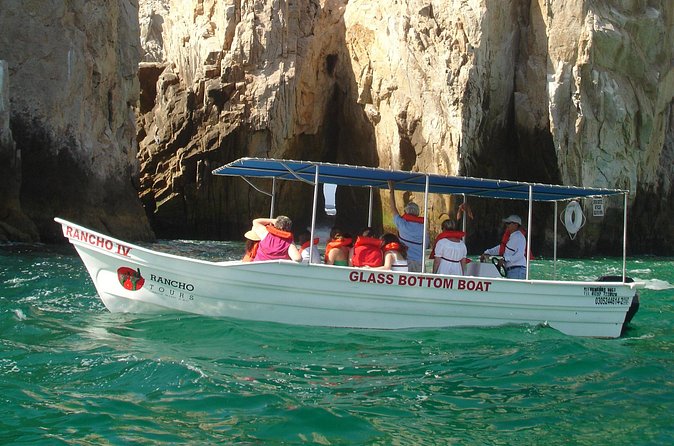 Glass Bottom Boat Ride to the Arch - What Makes This Tour Stand Out From Others