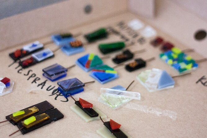 Glass Jewellery Workshop - Complimentary Refreshments and Extra Comforts