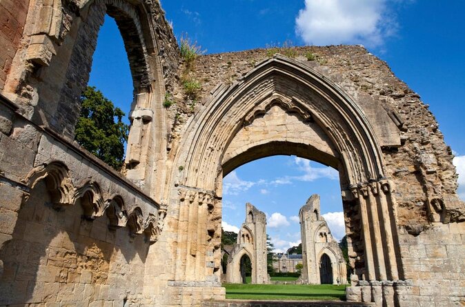 Glastonbury, Wells Cathedral & Cheddar Gorge Day Trip from Bath - Discover Somerset’s Icons on a Private Day Trip from Bath