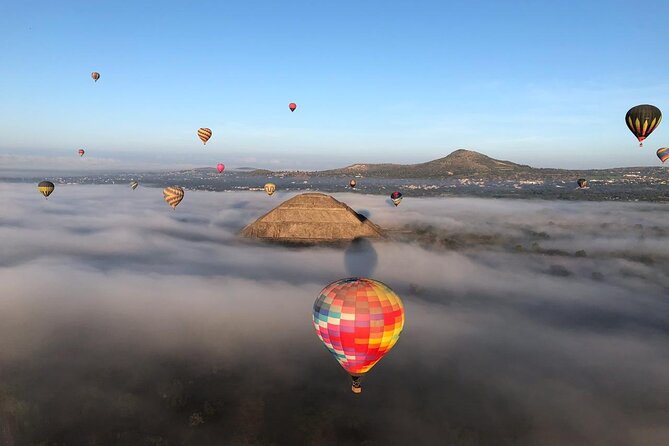 Globo Teotihuacan flight from Mexico City. - Shopping and Crafts at Artesanias Premier