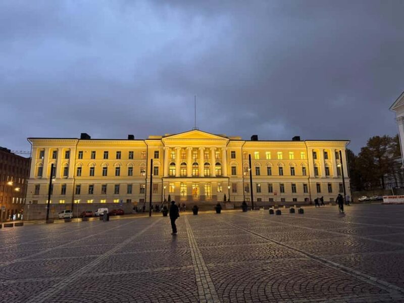 Glorious Helsinki Illuminated: Private Evening Driving Tour - Visiting the Rautatientori and Rautatie Station