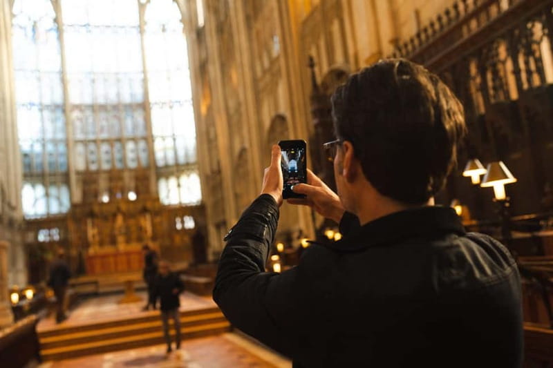 Gloucester Cathedral: Highlights Tour - Starting the Tour at Gloucester’s Great West Door