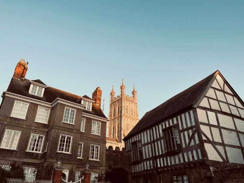 Gloucester: Ghost-Themed Guided Walking Tour - Discovering Hidden Gems Like College Court and Nearby Eerie Spots