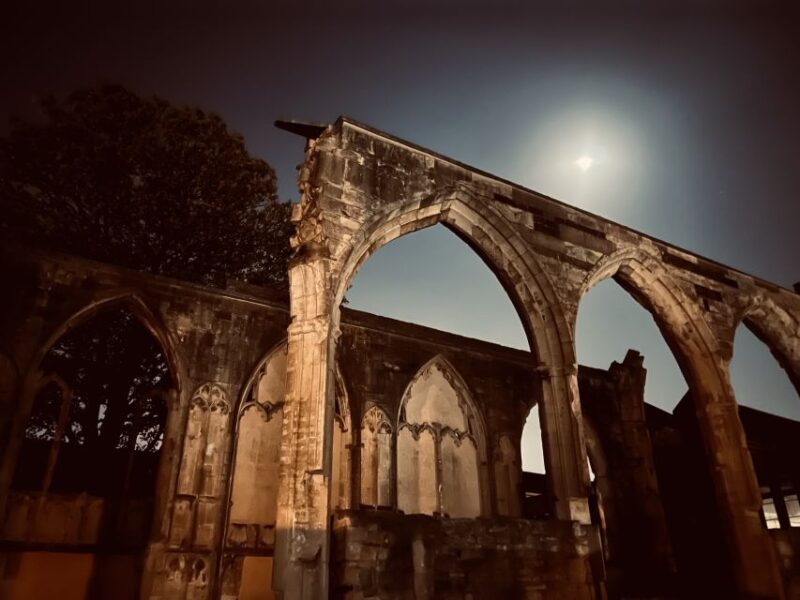 Gloucester: Ghost-Themed Guided Walking Tour - Practical Details: Meeting, Pacing, and Accessibility