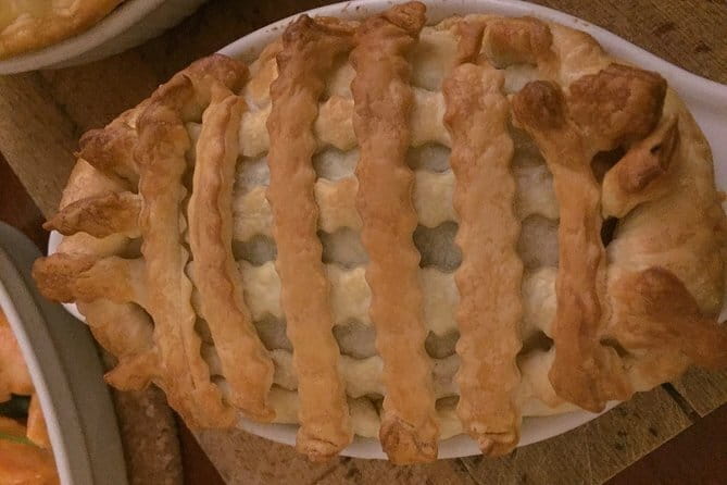 Gluten-Free Dinner & Wine in the Chef's Charming Home - Toast with Prosecco and Enjoy a Tailored Experience