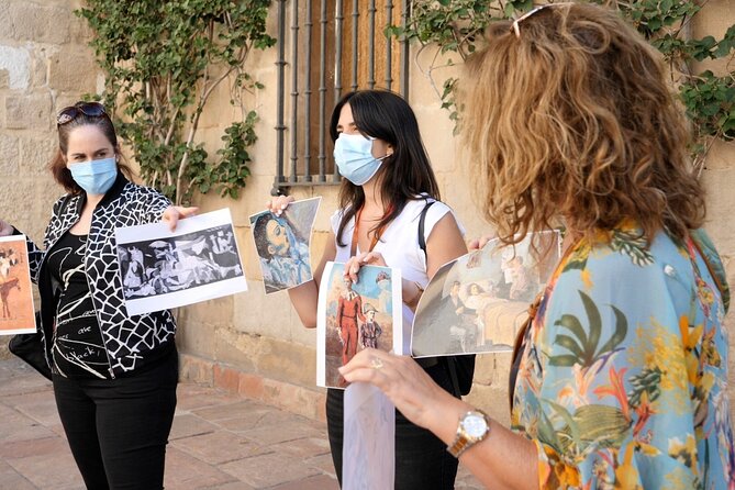 Go local for a day! - Gathering at Plaza de la Constitución