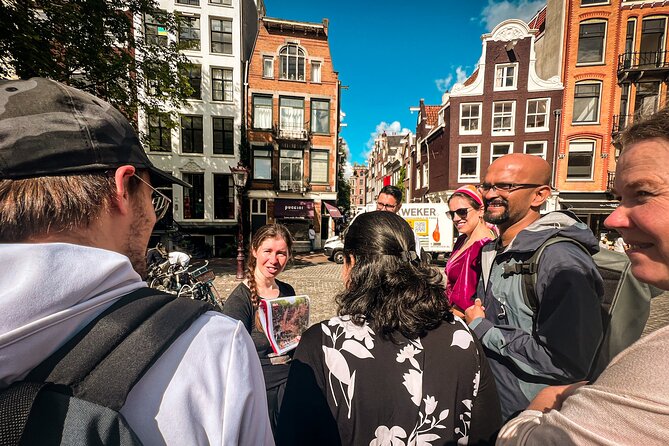 Go-To Introductory Walking Tour - Hello Amsterdam - Damrak and the Red Light District Connection