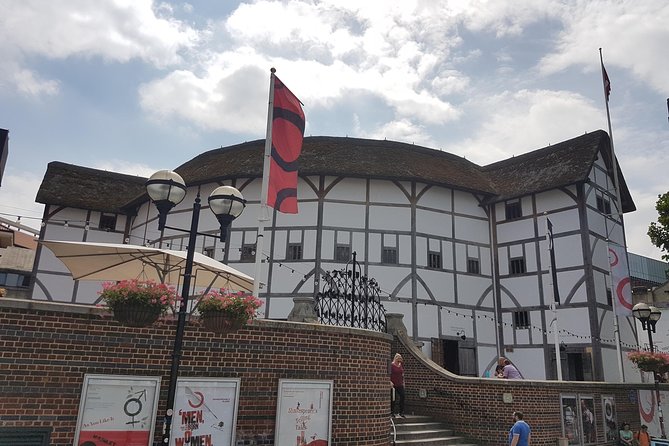 Go Up The Shard & London Landmark Walking Tour - Southbank: Art, Theatre, and Culture