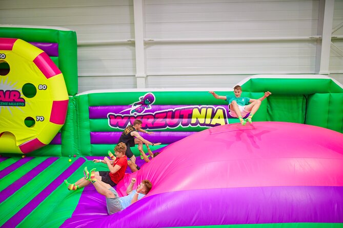 GOair! The Air City Park Kraków Sikorki - 1 hour ticket - The Park’s Family-Friendly Atmosphere