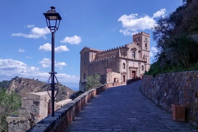 Godfather tour - Authentic Film Location Experience in Sicily