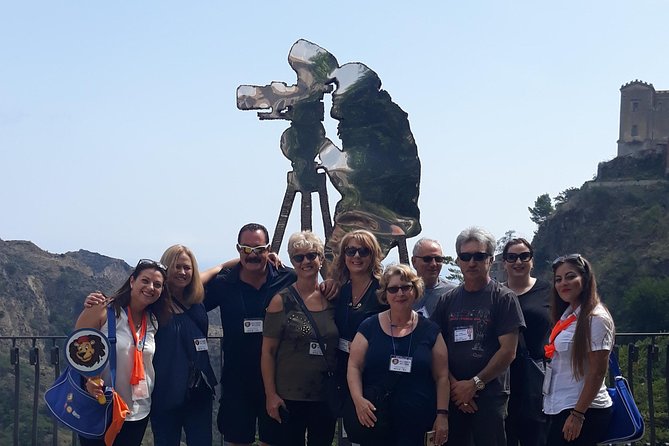 Godfather tour Sicily: Savoca-Forza dAgrò - The Role of the Guide and Group Size