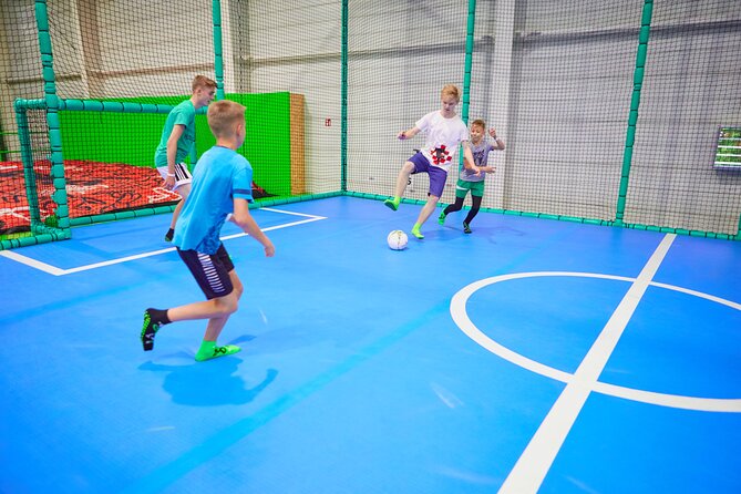 GOjump MEGAPARK Kraków-Sikorki - 1 hour Trampoline Park ticket - The Jumping Session: From Warm-up to Play