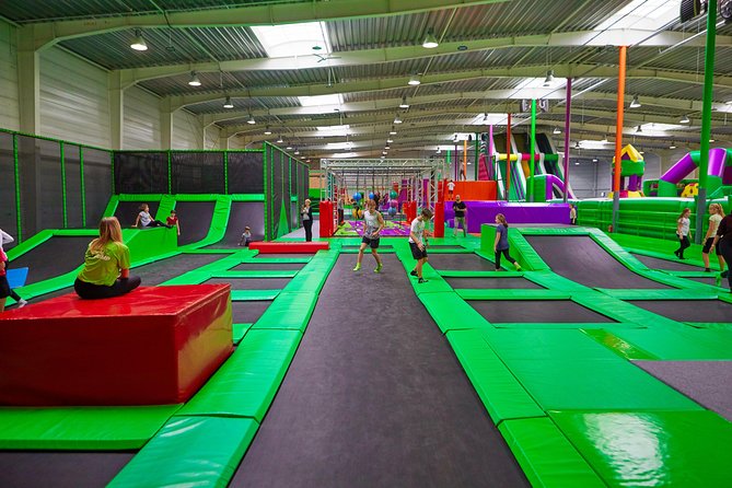 GOjump MEGAPARK Kraków-Sikorki - 1 hour Trampoline Park ticket - Safety and Supervision at GOjump