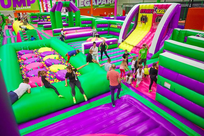 GOjump MEGAPARK Kraków-Sikorki 1h ticket: GOair Inflatable Park - The GOair Inflatable Section: Over 25 Crazy Inflatable Attractions