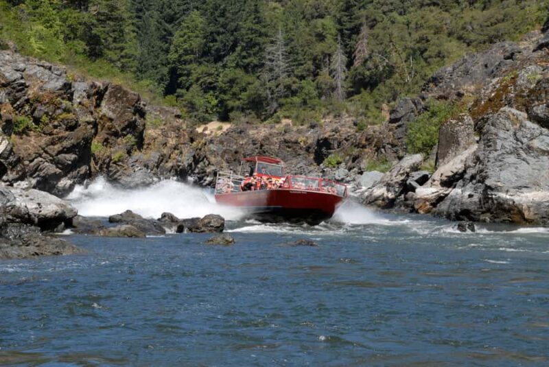 Gold Beach, Oregon: Historic Mail Route Jet Boat Tour - The Return Cruise to Gold Beach with Memorable Views