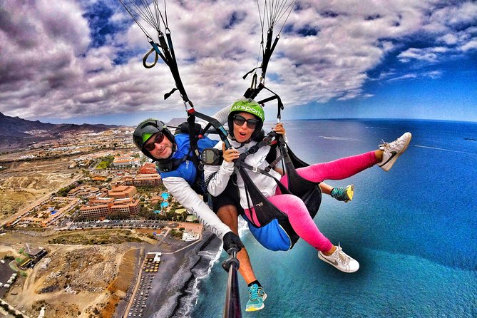 GOLD paragliding flight including videos/photos, t-shirt and a bottle of Cava - The Scenic Highlights: Tenerife from a Bird’s Eye View