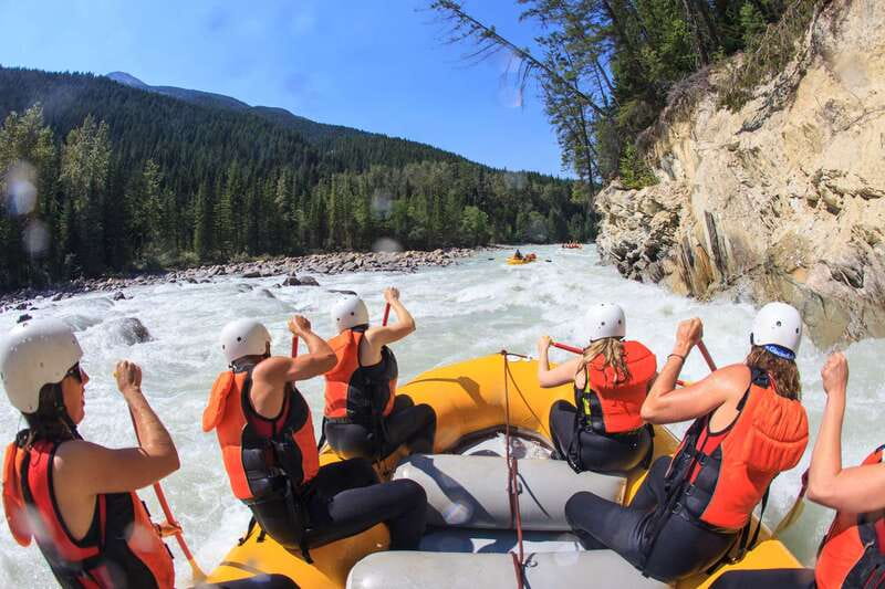 Golden, BC: Kicking Horse River Whitewater Raft Experience - Thrilling Whitewater Adventure on the Kicking Horse River in Golden, BC