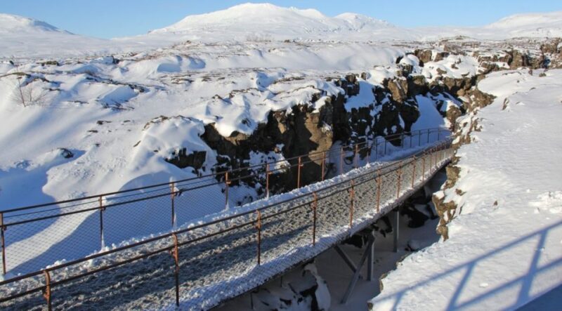 Golden Circle Highlights: Private Day Tour from Reykjavík - Why Choose This Tour? Expert Guides and Exclusive Access