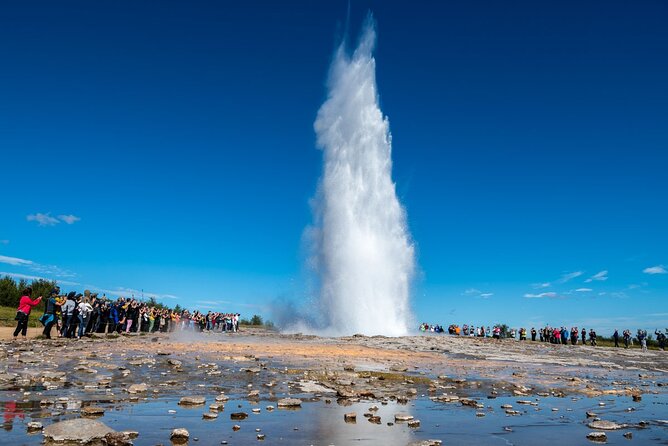 Golden Circle & Northern Lights Tour from Reykjavik - Practical Tips for the Tour