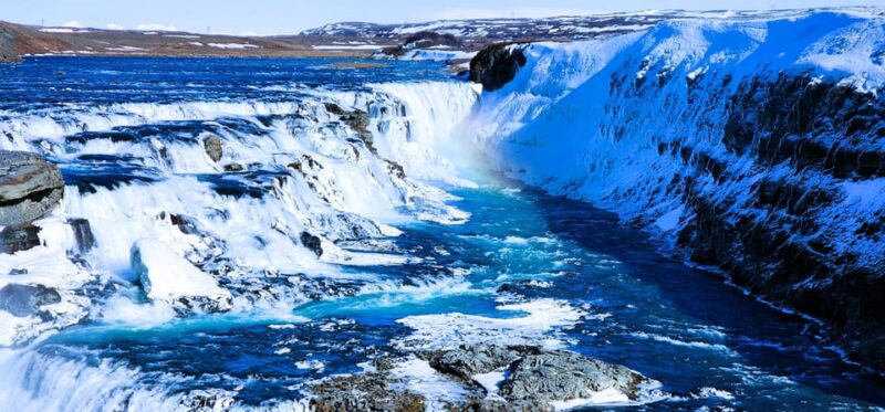 Golden Circle: Private Tour for up to 7 PAX /7 Hours/ - Witnessing the Power of Geysir Geothermal Area